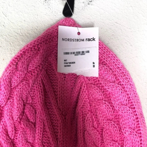 NWT PGA Tour Knit Beanie - Picture 4 of 6